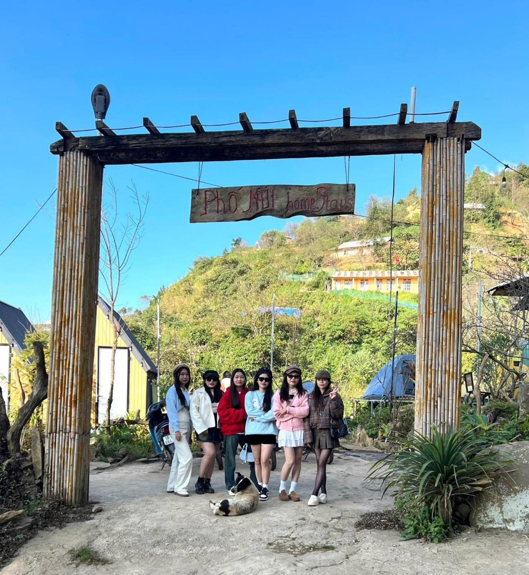 Nha Hang Homestay Pho Nui Bac Yen Kültér fotó